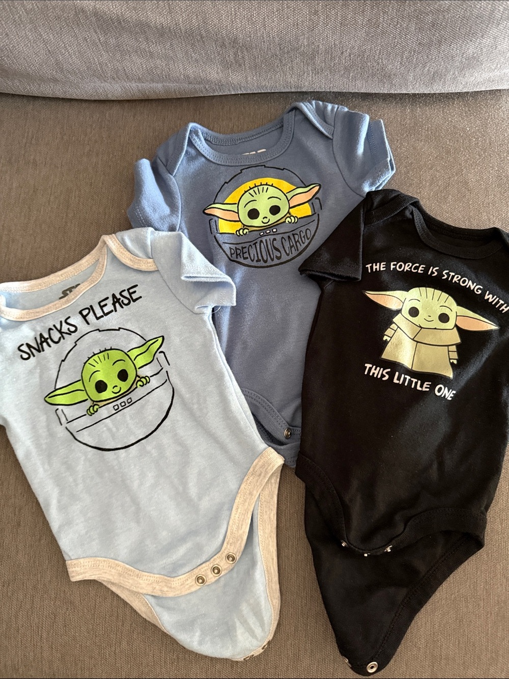 Star Wars Baby Yoda (Grogu) Onesies - set of 3 - Blue, Black, Light Blue